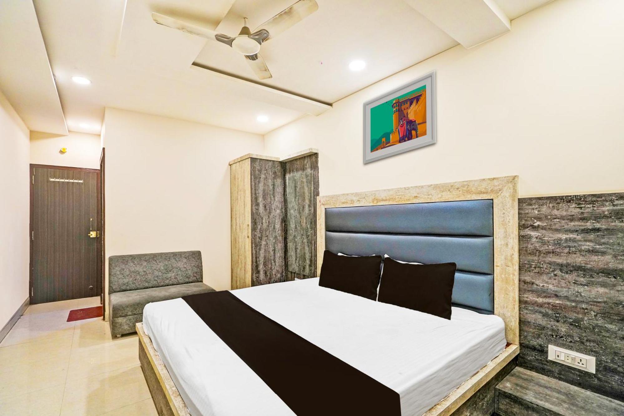 Super Hotel O Shri Shiva Palace Raipur  Exterior photo